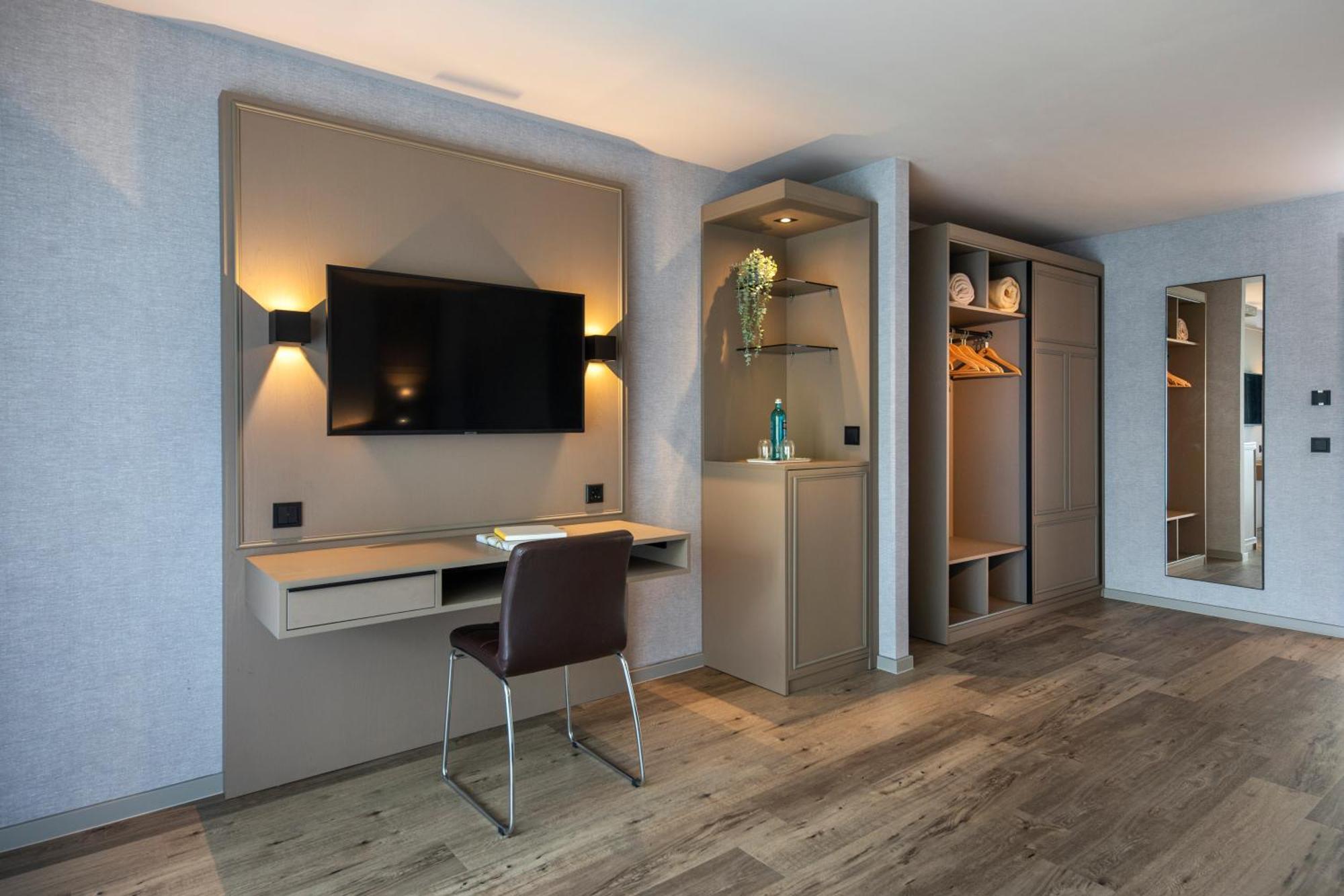 Roomingtons Karoli 瓦尔德基兴 外观 照片